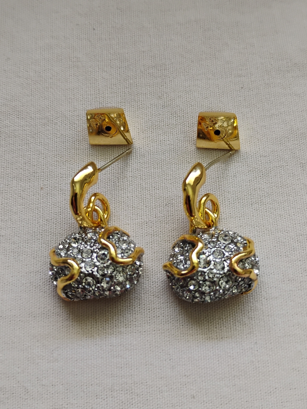 Alexis Bittar Solanales Crystal Petite Pebble Hoop Earring - Picture 3 of 3